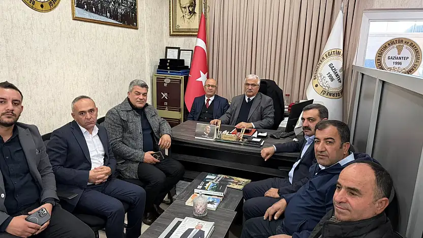 Besni heyetinden Gaziantep Besnililer Eğitim Kültür ve Dayanışma Derneğine ziyaret