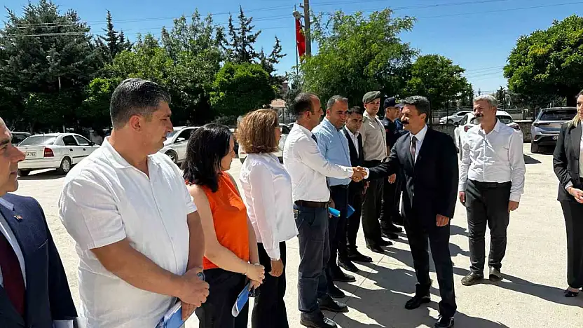 Besni Kaymakamı Ahmet Oğuz Aslan görevine başladı