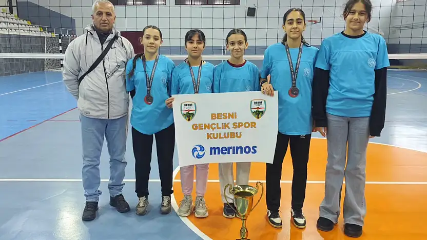 Besnili Atletlerden büyük başarı