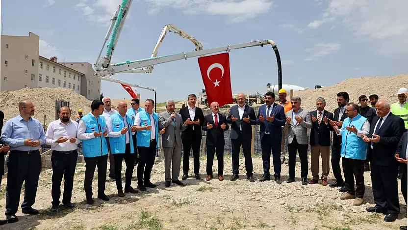 Cami ve Hafızlık Kuran Kursu'nun temeli atıldı
