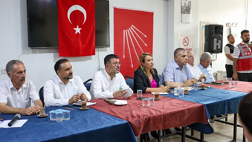 CHP Milletvekilleri Gölbaşı'nda vatandaşlarla buluştu