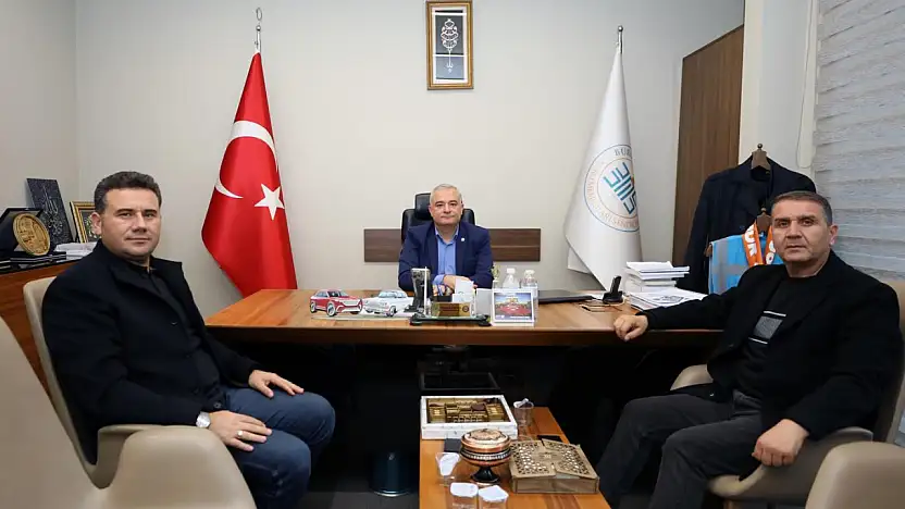 Çiçek ve Başli'dan Mahmut Ergen'e ziyaret