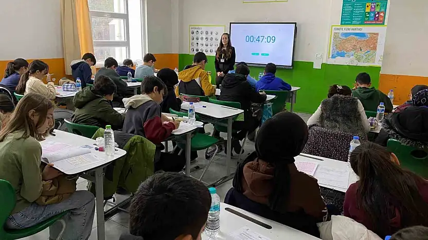 Doğa Koleji bursluluk sınavı Adıyaman'da yoğun ilgiyle gerçekleştirildi