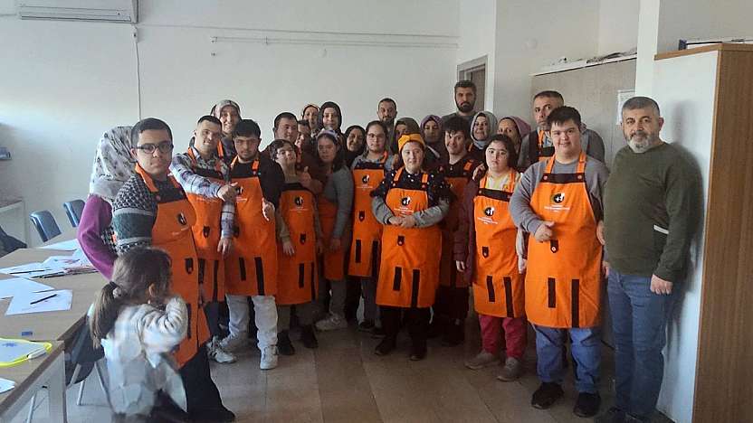 Ebeveyn Destekli Resim ve Ahşap Sanat Atölyesi Projesine yoğun ilgi