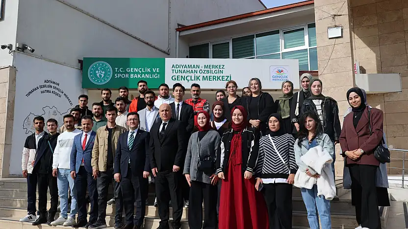 Genel Müdür Yardımcısı Özdemir, öğrencilerle bir araya geldi