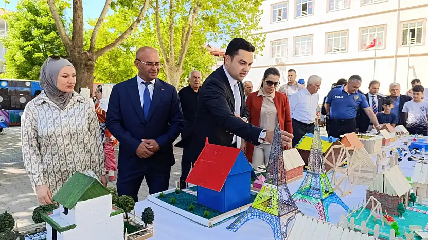 Gölbaşı Cumhuriyet Ortaokulu öğrencilerinden yıl sonu sergisi