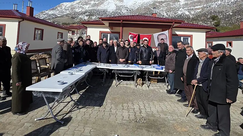 Gölbaşı Meydan Köyünde Kalıcı Konutların anahtar teslim töreni düzenlendi