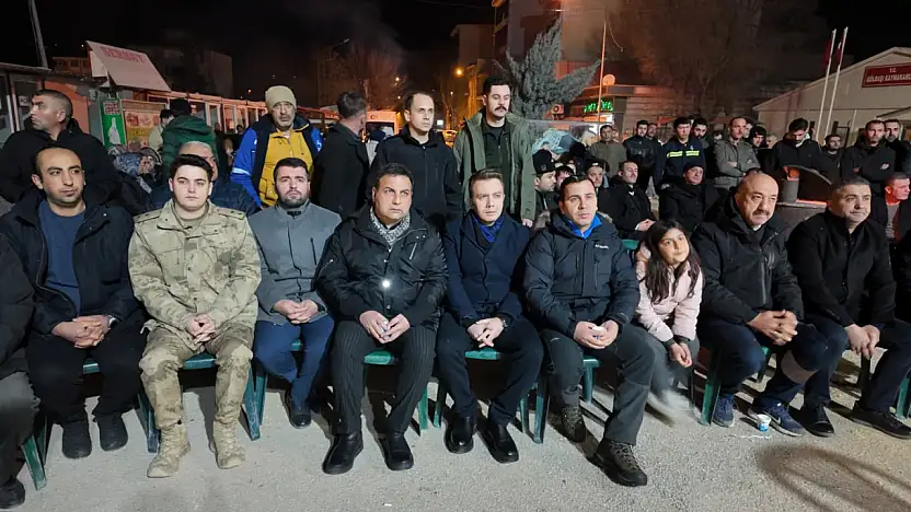 Gölbaşı'nda deprem şehitleri dualarla anıldı