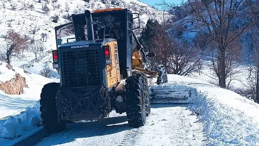 Gölbaşı'nda kapalı olan 3 köy yolu ulaşıma açıldı