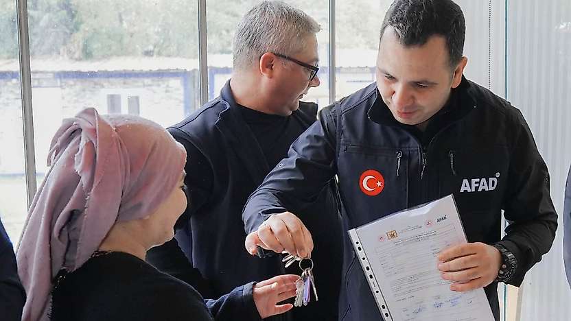 Harmanlı Beldesinde 78 kişi daha evine kavuştu