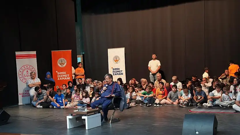 Hayati İnanç, Kahta'da okurlarıyla buluştu