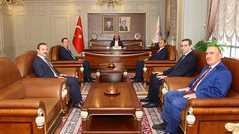 İçişleri Bakanlığı kontrolörlerinden Vali Varol'a ziyaret