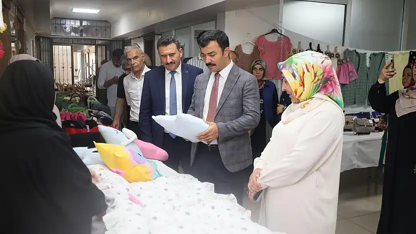 Kahta Aile Destek Merkezi kursiyerlerinden yılsonu sergisi