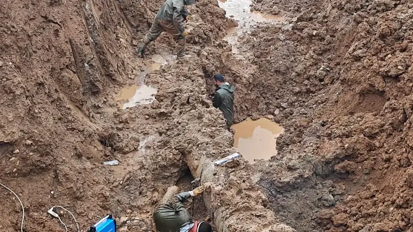 Kahta Belediye personellerinden Haydaran ishale hattında yoğun mesai