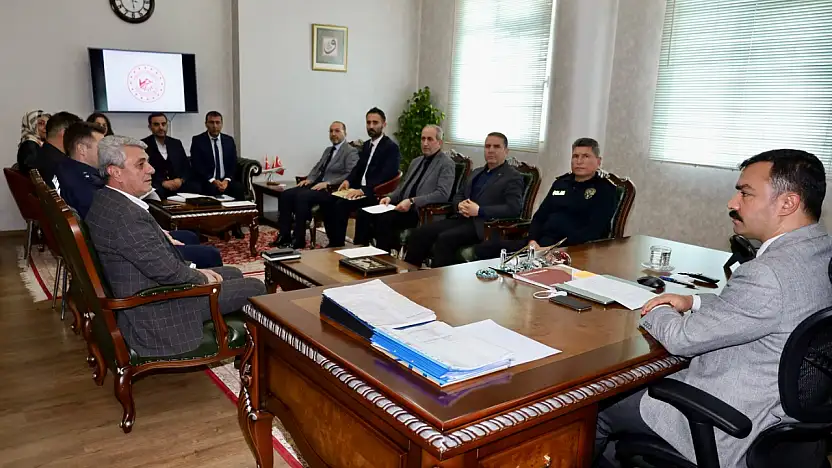 Kahta'da 6 Şubat Depreminin yıldönümü hazırlık toplantısı yapıldı