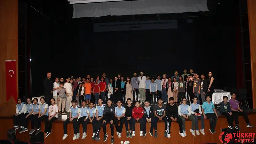 Kahta'da İngilizce Dil Festivali coşkuyla gerçekleştirildi
