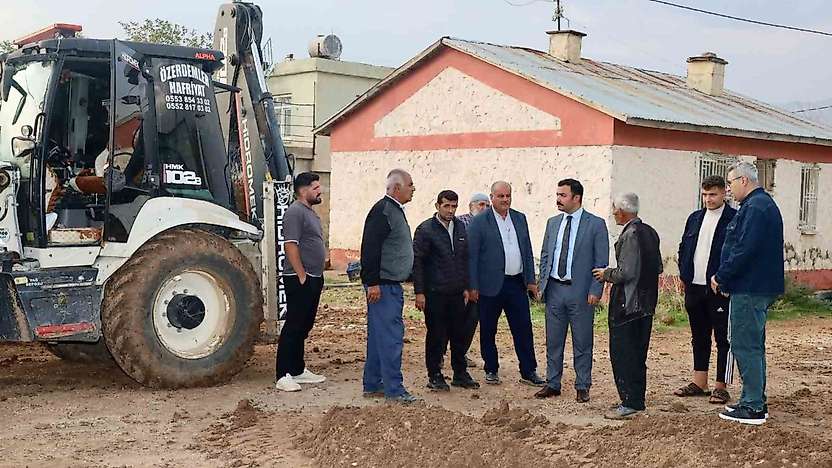 Kahta'da Köylerin Altyapı Çalışmaları Yerinde İncelendi