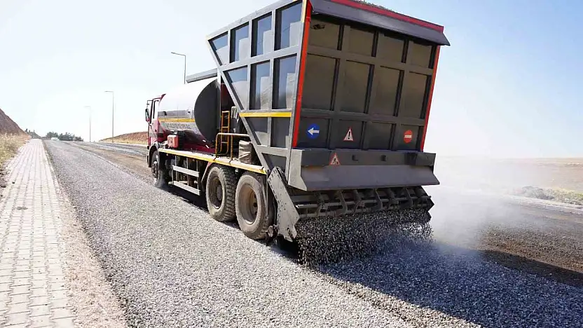 Kahta'da yol yapım ve asfaltlama çalışmaları hızlandırıldı