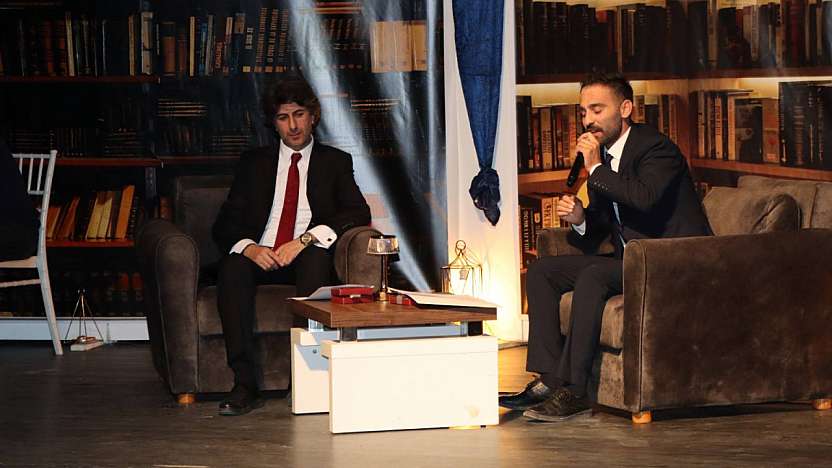 Kahta'da Zemheri Ateşi-Şiir programına yoğun ilgi