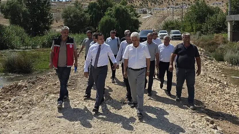 Kaymakam Algın, Tarımsal sulama ve güçlendirme projesi çalışmalarını yerinde inceledi