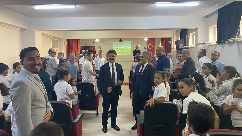 Kaymakam Aslan ilköğretim haftasında öğrencilerle bir araya geldi