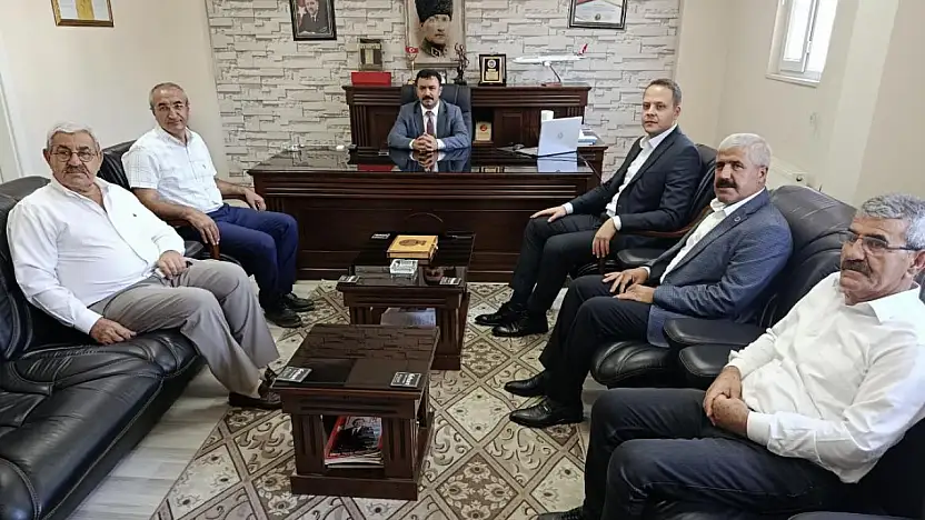 Kaymakam Soysal ve beraberindeki heyetten Başkan Çetinkaya'ya geçmiş olsun ziyareti