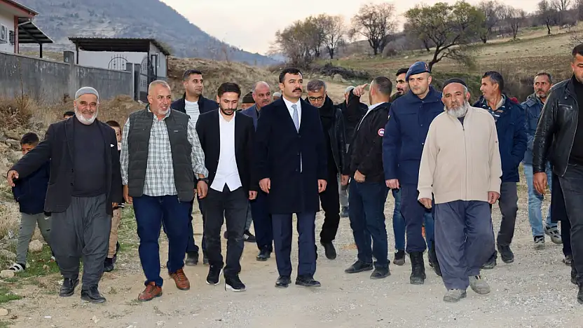 Kaymakam Soysal deprem köy konutlarını yerinde incelendi