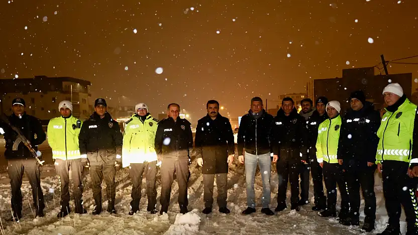 Kaymakam Soysal yılbaşı denetimlerini yerinde takip etti