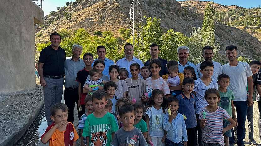 Kaymakam Yıldız ve beraberindeki heyetten köylere ziyaret