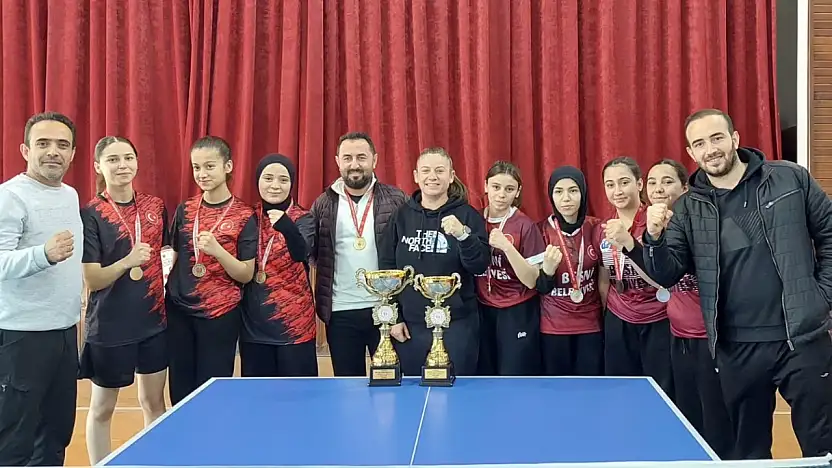 Masa Tenisinde Şehit Abidin Tanrıkolu Anadolu Lisesi İl Birincisi oldu