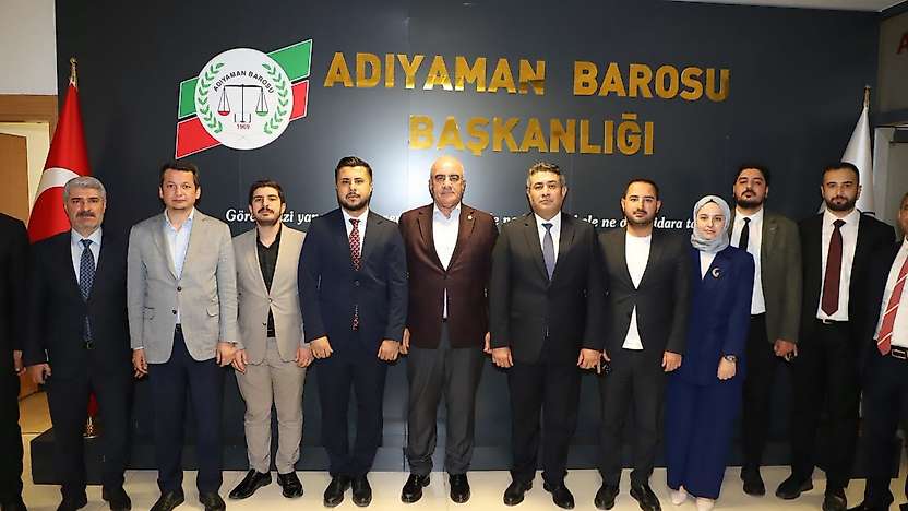Milletvekili Özhan'dan Adıyaman Barosu'na hayırlı olsun ziyareti