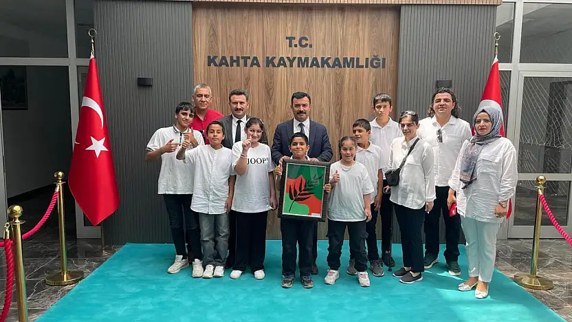 Öğrencilerden Kaymakam Soysal'a ziyaret