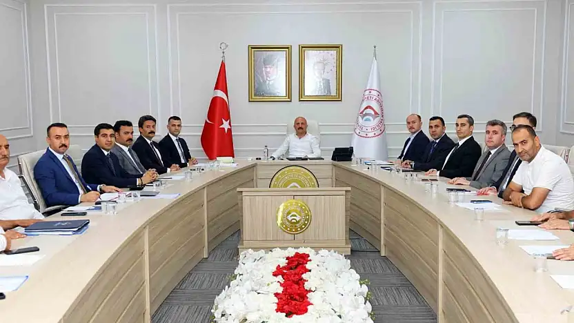 Orta hasarlı yapılar için değerlendirme toplantısı yapıldı
