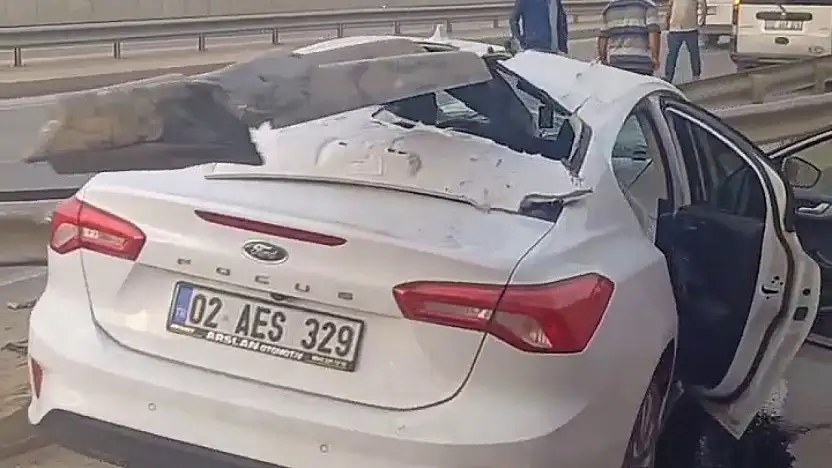 Adıyaman'da otomobil bariyere girdi! 1 kişi yaralandı
