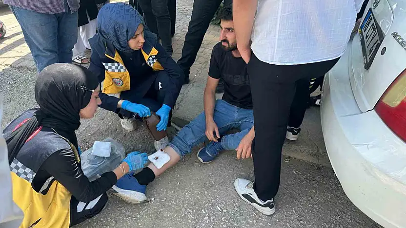 Otomobil ile motosiklet çarpıştı: 1 yaralı