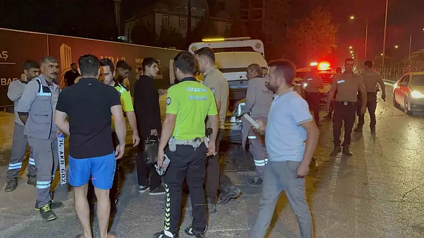 Otomobile arkadan çarpan aracın sürücüsü kaçtı: 1 yaralı
