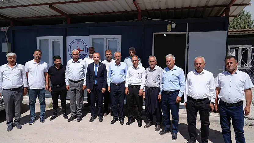 Rektör Keleş muhtarlarla bir araya geldi
