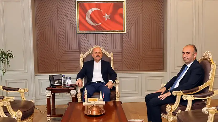 Rektör Keleş'ten Vali Varol'a ziyaret