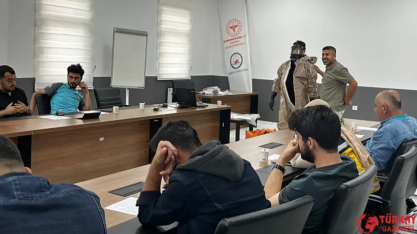 Sağlık çalışanlarına yönelik KBRN eğitimi devam ediyor