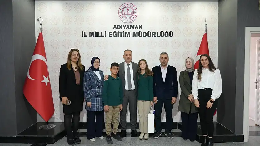 Tosun, Mehmet Akif İnan Ortaokulu öğrenci ve öğretmenlerini ağırladı