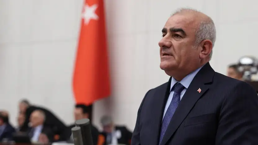 Türk Bayrağı'na Yönelik Saldırıya Milletvekili Özhan'dan Sert Tepki