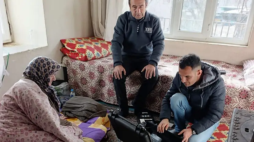 Tut ilçesinde yaşlı ve engelli vatandaşlara evinde nüfus hizmeti
