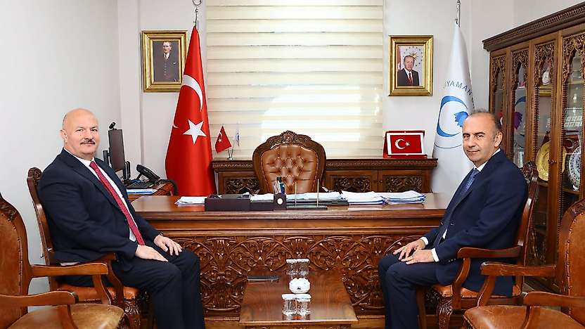 Vali Küçük'ten Rektör Keleş'e ziyaret