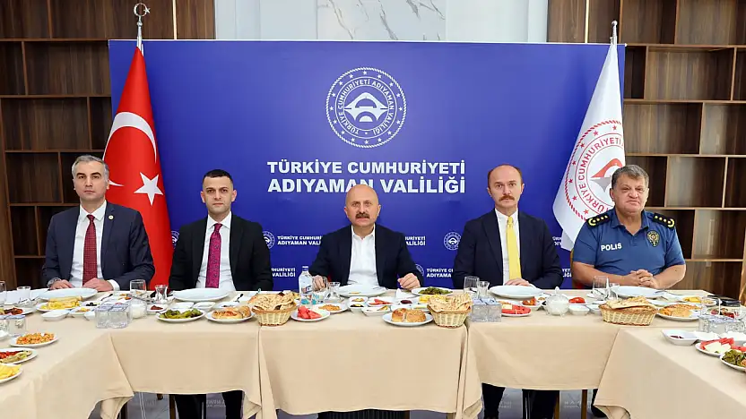 Vali Varol Basın mensuplarıyla kahvaltıda bir araya geldi
