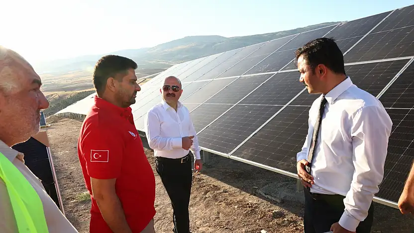 Vali Varol Çaltılı köyünde GES tesisinde incelemelerde bulundu