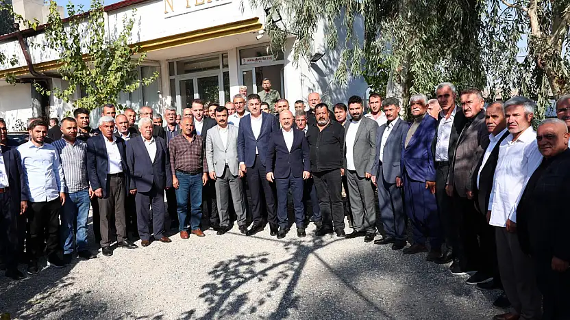 Vali Varol Kahta'da muhtarlarla bir araya geldi