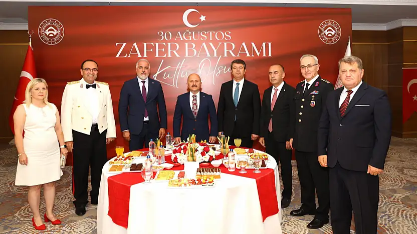 Vali Varol'un ev sahipliğinde kabul programı düzenlendi