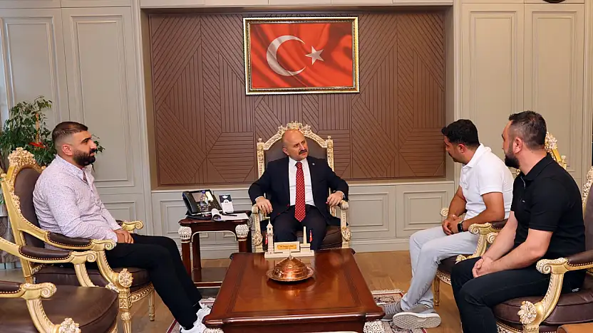 Vali Varol, vatandaşlarla bir araya geldi