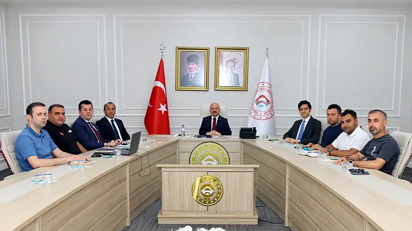 Vali Yardımcıları değerlendirme toplantısı yapıldı