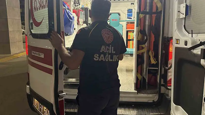 Yanlışlıkla fare zehri içen çocuk yaşam savaşı veriyor